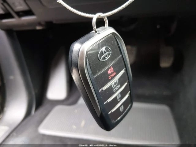 Toyota Land cruiser ПЪЛНА СЕРВИЗНА ИСТОРИЯ* КЛИП* ЛИЗИНГ - автомобили, коли, обяви за нови и употребявани 10