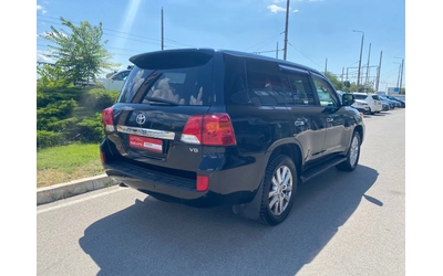 Toyota Land cruiser 200 4.5D-4D V8 Luxury - автомобили, коли, обяви за нови и употребявани 6