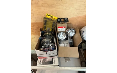 Toyota Land cruiser FJ 40 - автомобили, коли, обяви за нови и употребявани 13