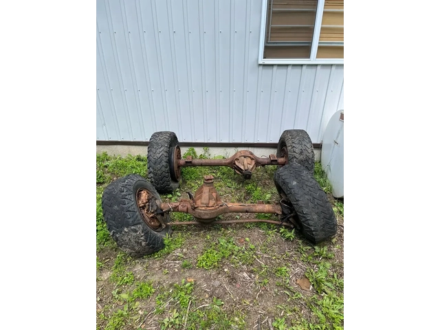 Toyota Land cruiser FJ 40 - автомобили, коли, обяви за нови и употребявани 15