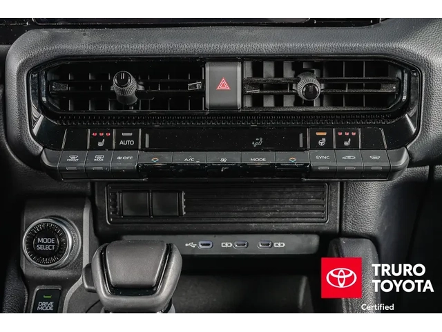 Toyota Land cruiser Хибрид - автомобили, коли, обяви за нови и употребявани 14