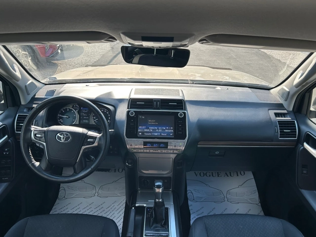 Toyota Land cruiser 150* 2.8D4D* 6+ 1 - автомобили, коли, обяви за нови и употребявани 4