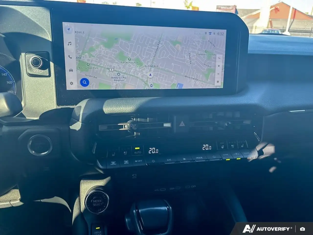 Toyota Land cruiser Land Cruiser Premium Package 4x4 - автомобили, коли, обяви за нови и употребявани 17