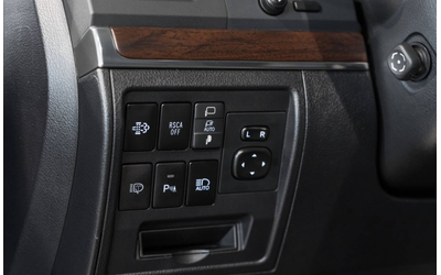 TOYOTA Land Land Crouiser VX 4.5d V8 - автомобили, коли, обяви за нови и употребявани 11