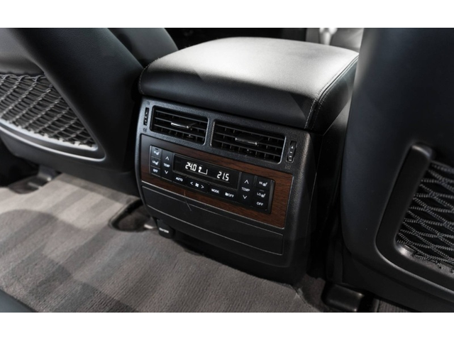 TOYOTA Land Land Crouiser VX 4.5d V8 - автомобили, коли, обяви за нови и употребявани 16