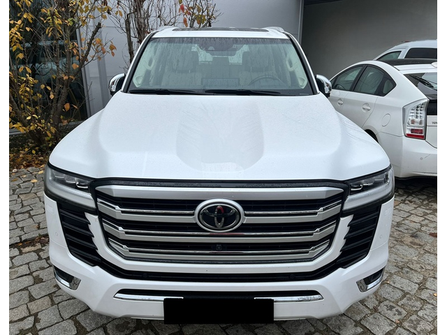 TOYOTA Land Land Cruiser 300 3.5 V6  - автомобили, коли, обяви за нови и употребявани 1