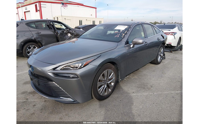 toyota-mirai-electric-rear-wheel-drive - 1