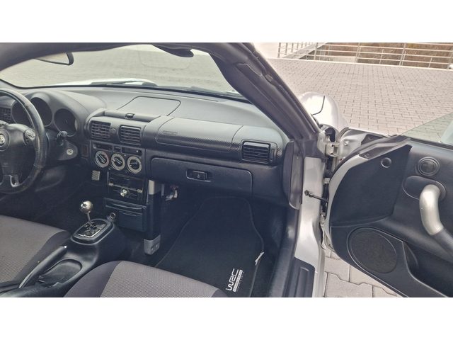 Toyota Mr2 ЛИЗИНГ - автомобили, коли, обяви за нови и употребявани 9