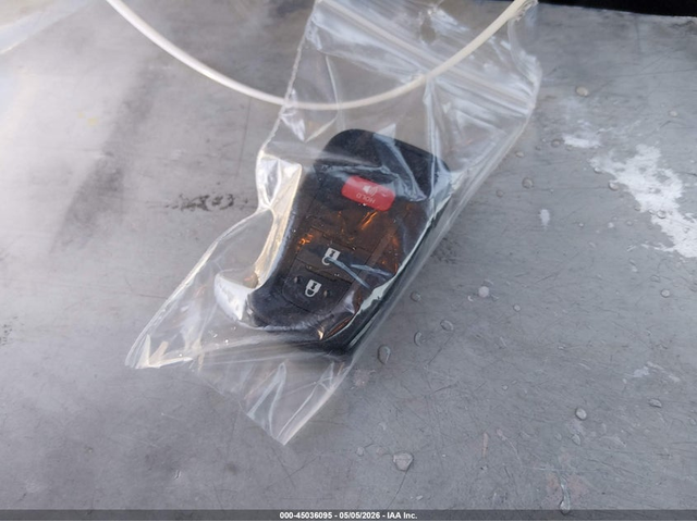 Toyota Prius 1.8L I-4 DOHC, VVT, 95HP Front Wheel Drive - автомобили, коли, обяви за нови и употребявани 10