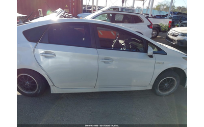 Toyota Prius 1.8L I-4 DOHC, VVT, 98HP Front Wheel Drive - автомобили, коли, обяви за нови и употребявани 11