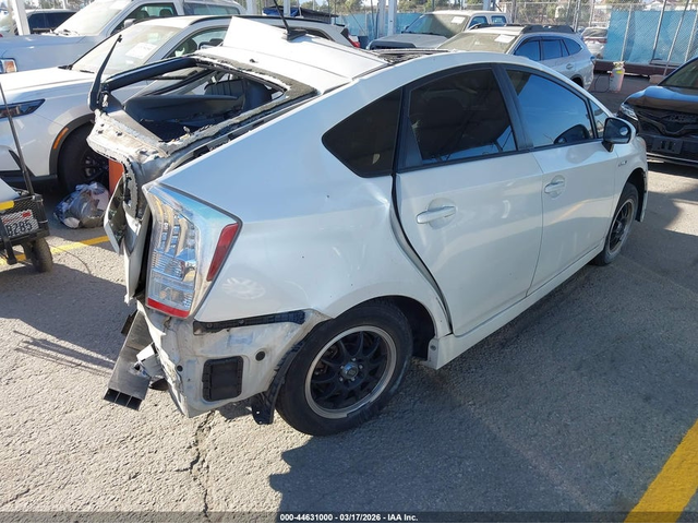 Toyota Prius 1.8L I-4 DOHC, VVT, 98HP Front Wheel Drive - автомобили, коли, обяви за нови и употребявани 3