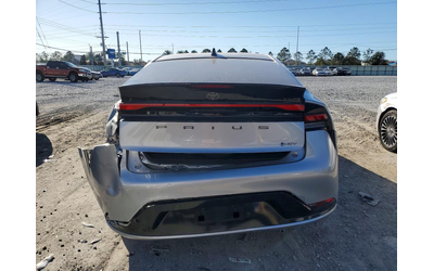 Toyota Prius 2.0L 4 Front Wheel Drive - автомобили, коли, обяви за нови и употребявани 6