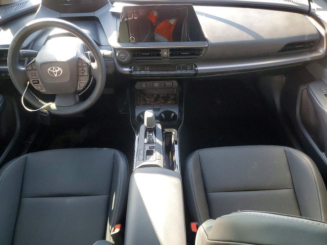 Toyota Prius 2.0L 4 Front Wheel Drive - автомобили, коли, обяви за нови и употребявани 8