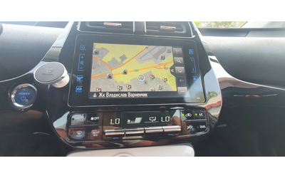 Toyota Prius PLUG IN HYBRID - автомобили, коли, обяви за нови и употребявани 10