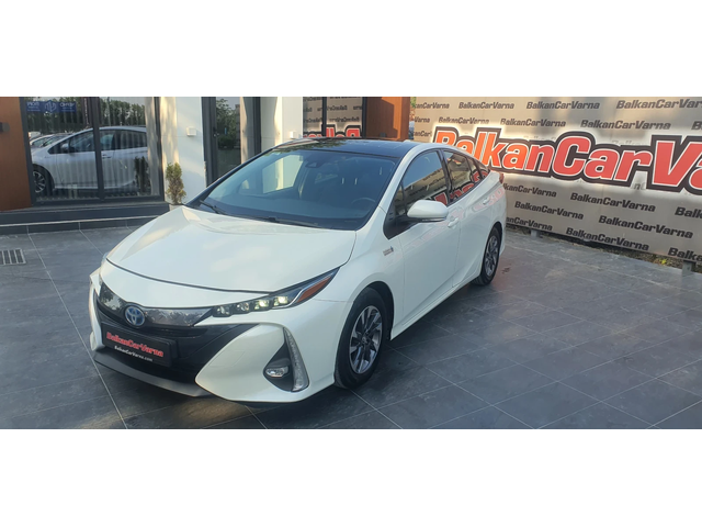 Toyota Prius PLUG IN HYBRID - автомобили, коли, обяви за нови и употребявани 1