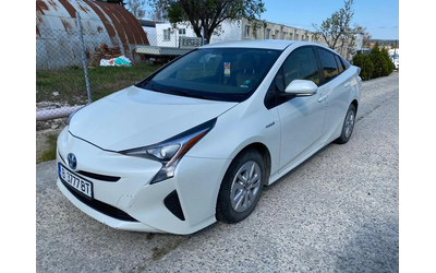 toyota-prius - 2