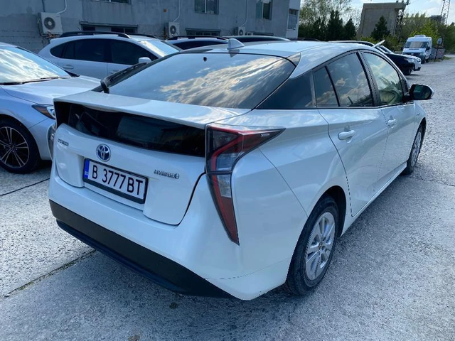 Toyota Prius Hybrid - автомобили, коли, обяви за нови и употребявани 5