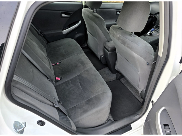 Toyota Prius 1.8Hybrid/136/e-CVT - автомобили, коли, обяви за нови и употребявани 11