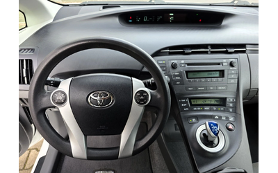 Toyota Prius 1.8Hybrid/136/e-CVT - автомобили, коли, обяви за нови и употребявани 7