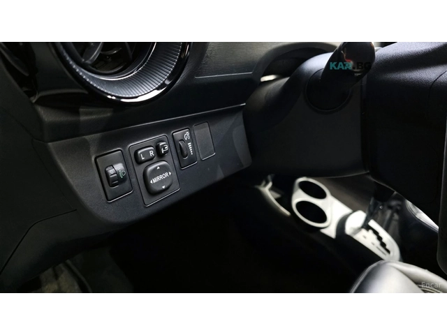 Toyota Prius С 1.5* КОЖА* ПОДГРЕВ* НАВИ - автомобили, коли, обяви за нови и употребявани 11