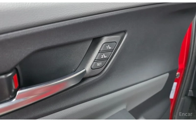 Toyota Prius 2.0 XLE - автомобили, коли, обяви за нови и употребявани 6