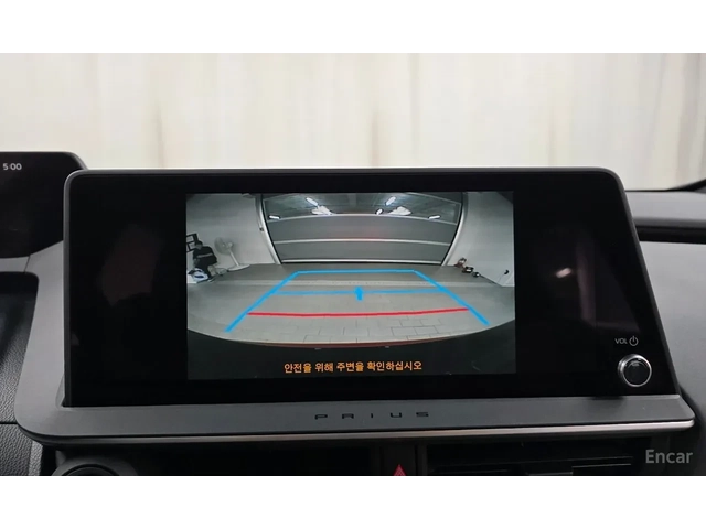 Toyota Prius 2.0 XLE - автомобили, коли, обяви за нови и употребявани 8