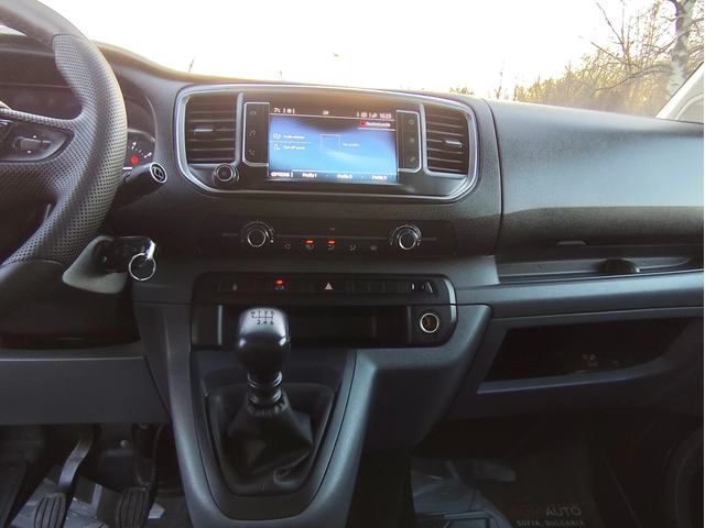 Toyota Proace 1.5D* EURO6D* 3 МЕСТА* КОЖА* N1* KLIMA* - автомобили, коли, обяви за нови и употребявани 9