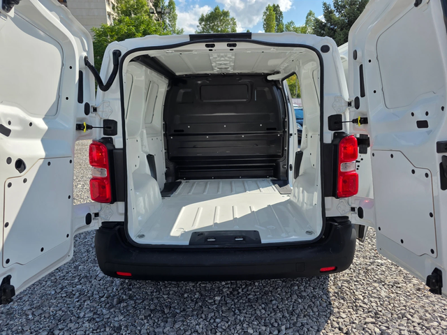 Toyota Proace 1.5D 120k.c UNIKAT ITALIA EURO 6B - автомобили, коли, обяви за нови и употребявани 10