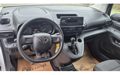 Toyota Proace City 1.5 диз. 76к.с. - автомобили, коли, обяви за нови и употребявани 10
