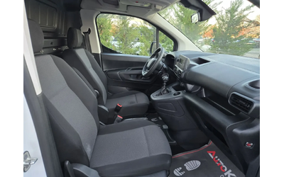Toyota Proace City 1.5D4d-102кс= 147.000км= АВТОПИЛОТ= СЕРВ.ИСТОРИЯ - автомобили, коли, обяви за нови и употребявани 13