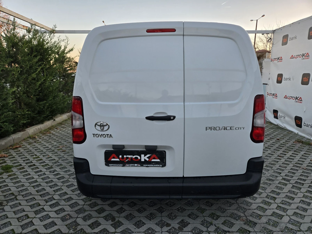 Toyota Proace City 1.5D4d-102кс= 147.000км= АВТОПИЛОТ= СЕРВ.ИСТОРИЯ - автомобили, коли, обяви за нови и употребявани 3