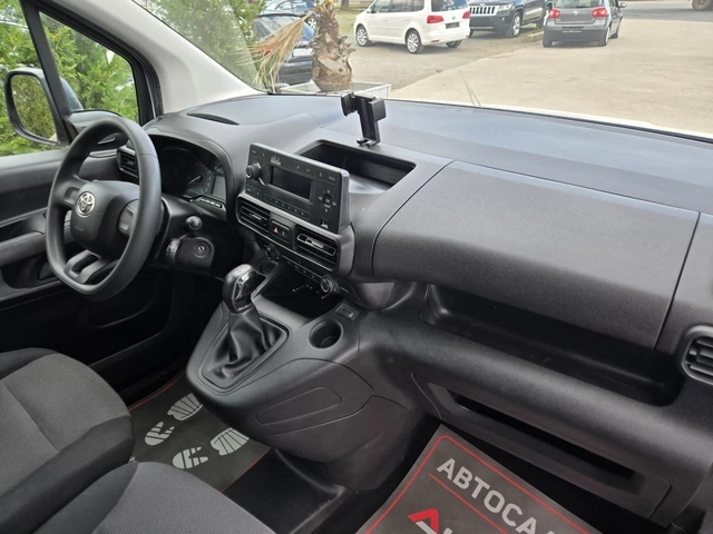 Toyota Proace City 1.5D-102кс= АВТОПИЛОТ= КЛИМАТИК= ДДС - автомобили, коли, обяви за нови и употребявани 11