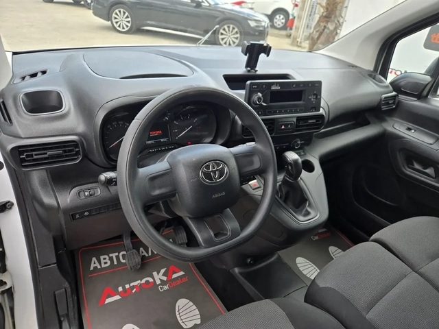 Toyota Proace City 1.5D-102кс= АВТОПИЛОТ= КЛИМАТИК= ДДС - автомобили, коли, обяви за нови и употребявани 7