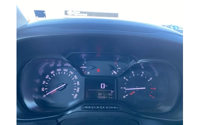 Toyota Proace City 1.2T L2 6MT - автомобили, коли, обяви за нови и употребявани 16