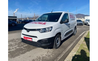 Toyota Proace City 1.2T L2 6MT - автомобили, коли, обяви за нови и употребявани 7