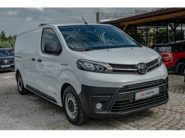 Toyota Proace City Verso Electro/Товарен/Навигация/Климатик - автомобили, коли, обяви за нови и употребявани 1