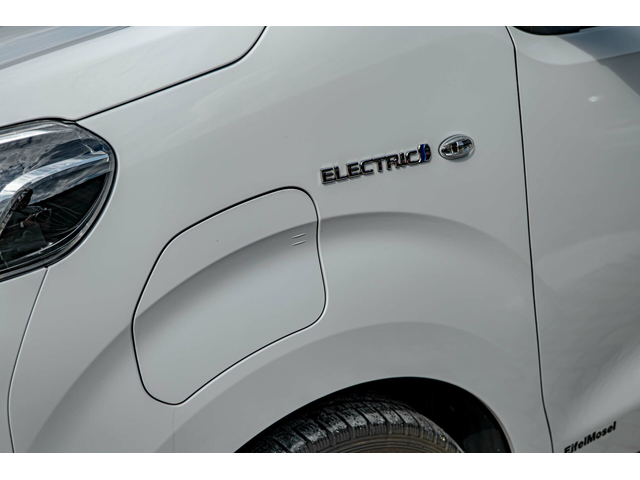Toyota Proace City Verso Electro/Товарен/Навигация/Климатик - автомобили, коли, обяви за нови и употребявани 3