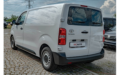 toyota-proace-city-verso-electro-tovaren-navigatsiya-klimatik - 4