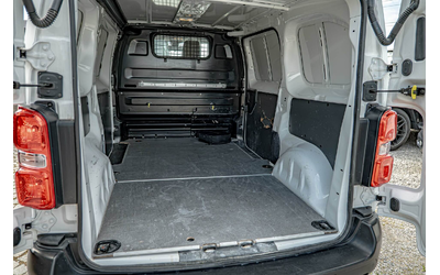 Toyota Proace City Verso Electro/Товарен/Навигация/Климатик - автомобили, коли, обяви за нови и употребявани 6