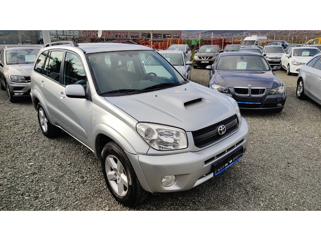 Toyota Rav 4 D-4D - автомобили, коли, обяви за нови и употребявани 2