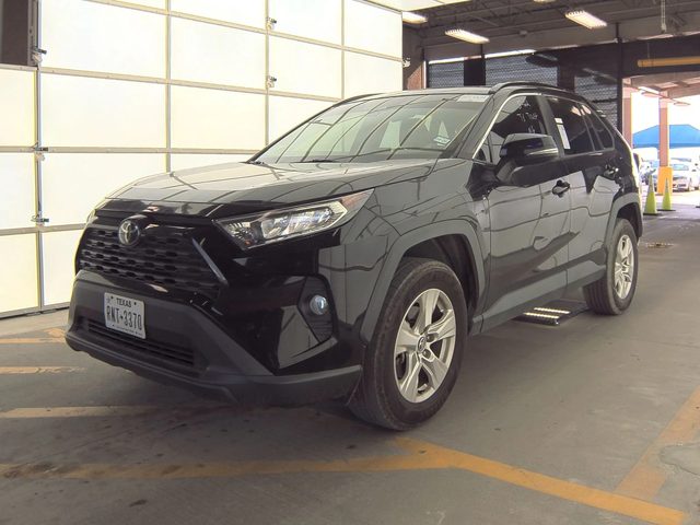 Toyota Rav4 2021 XLE* DISTRONIK* LANE ASSIST* KEYLESS* ПОДГРЕВ - автомобили, коли, обяви за нови и употребявани 0