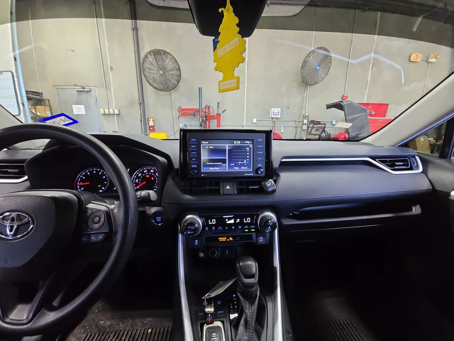 Toyota Rav4 2021 XLE* DISTRONIK* LANE ASSIST* KEYLESS* ПОДГРЕВ - автомобили, коли, обяви за нови и употребявани 7