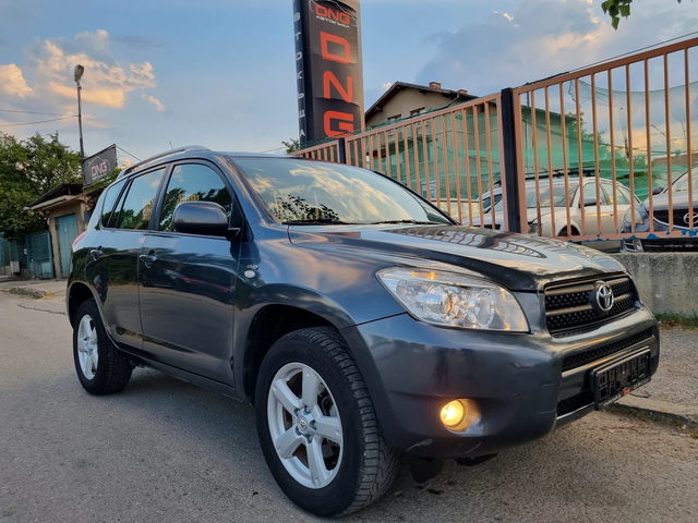 Toyota Rav4 2, 200D4D EURO5 - автомобили, коли, обяви за нови и употребявани 0