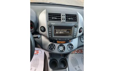 Toyota Rav4 2, 200D4D EURO5 - автомобили, коли, обяви за нови и употребявани 11