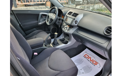Toyota Rav4 2, 200D4D EURO5 - автомобили, коли, обяви за нови и употребявани 8