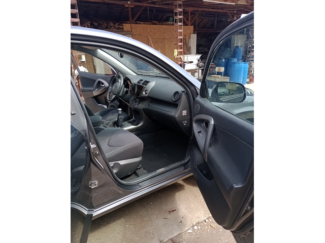 Toyota Rav4, 2010 г., 148600 км, 150 к.с. - автомобили, коли, обяви за нови и употребявани 5