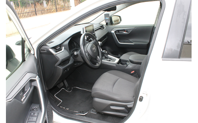Toyota Rav4, 2021 г., 108000 км, 243 к.с. - автомобили, коли, обяви за нови и употребявани 10