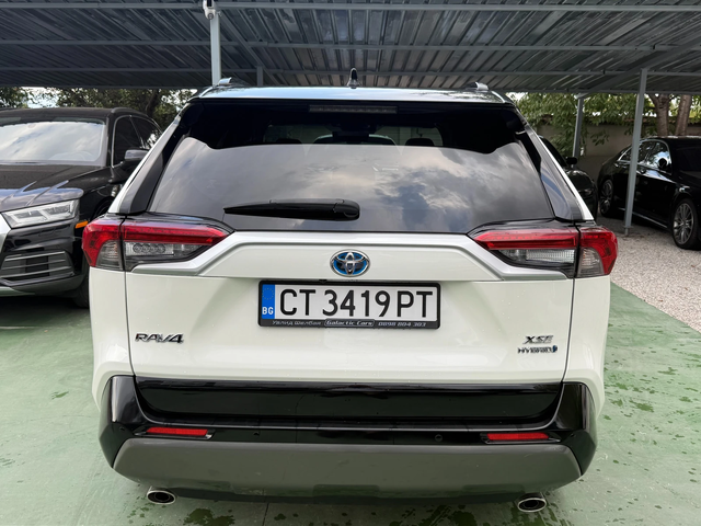 Toyota Rav4 XSE HYBRID AWD - автомобили, коли, обяви за нови и употребявани 4