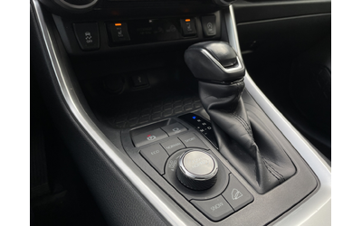 Toyota RAV4 2.0 Executive 4X4 - автомобили, коли, обяви за нови и употребявани 8