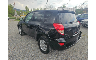 toyota-rav4-2-2-d4d - 2